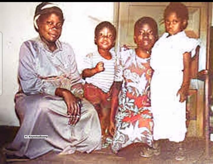 Apostle-babalola-family.jpg